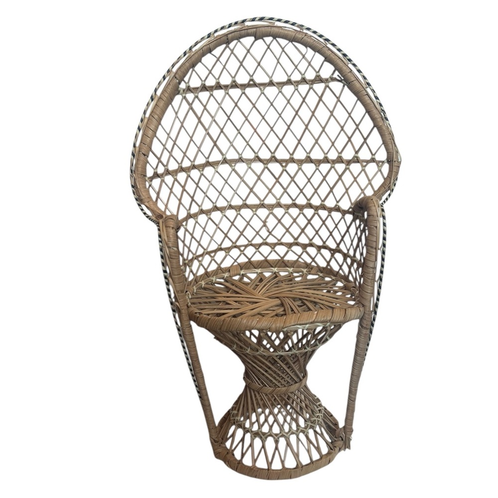 Vintage Miniature Wicker Peacock Chair Plant Stand Boho Decor Doll Furniture